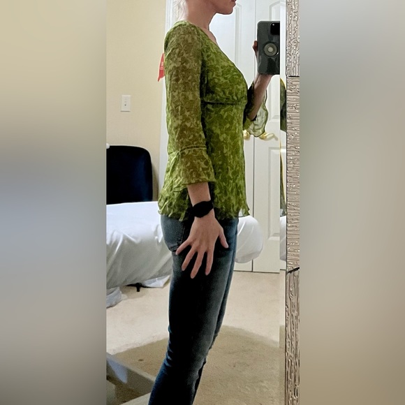 NWT - Faded Glory Blouse - SMALL - Lime Green - Picture 4 of 10